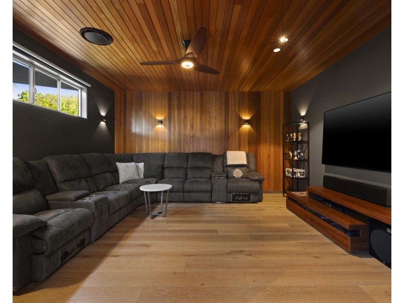 6 Palkana Drive, Warana QLD 4575