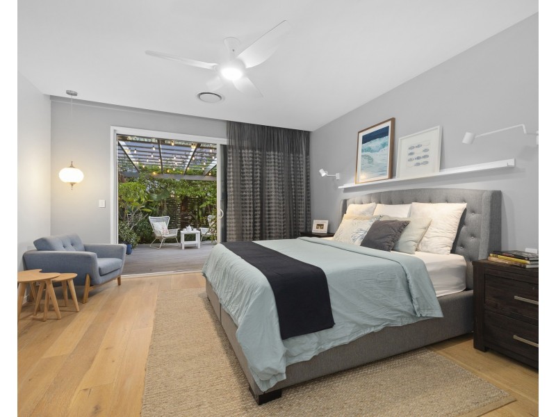 6 Palkana Drive, Warana QLD 4575