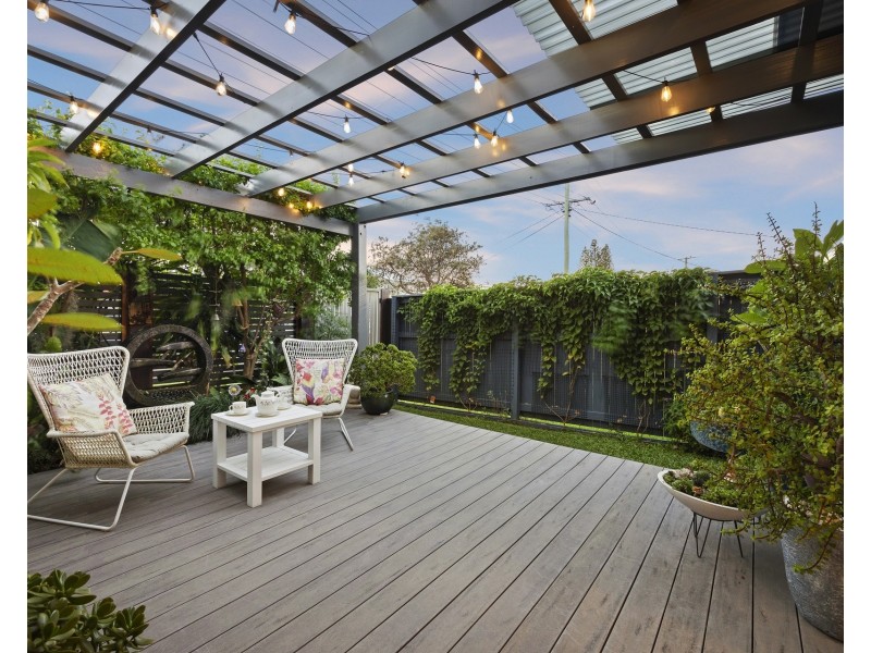 6 Palkana Drive, Warana QLD 4575