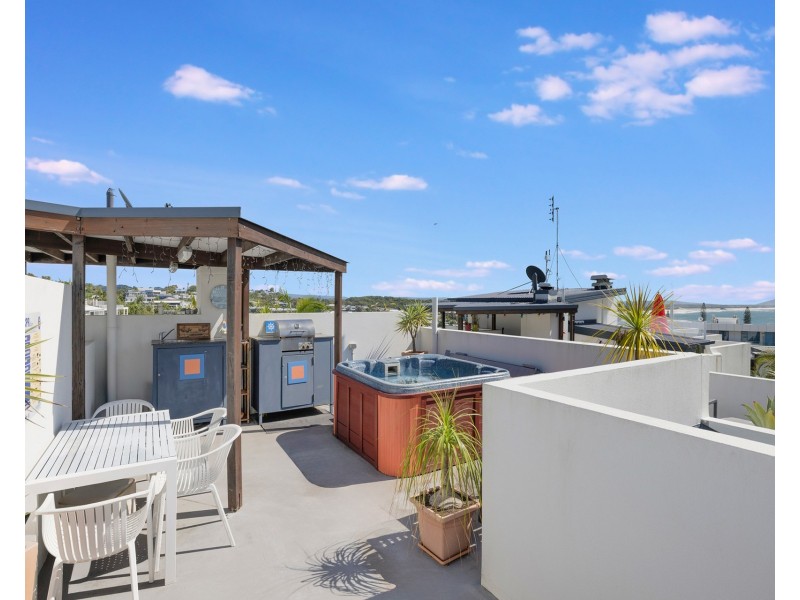 9/10 Edward Street, Alexandra Headland QLD 4572