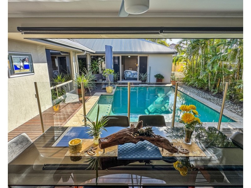 3 Oyster Court, Twin Waters QLD 4564