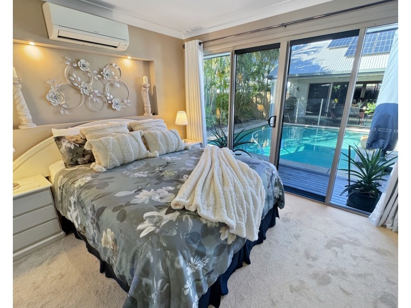 3 Oyster Court, Twin Waters QLD 4564