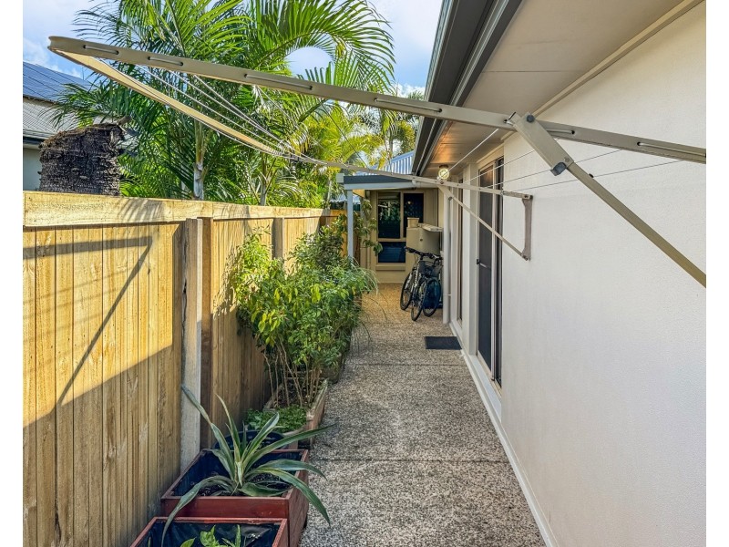 3 Oyster Court, Twin Waters QLD 4564