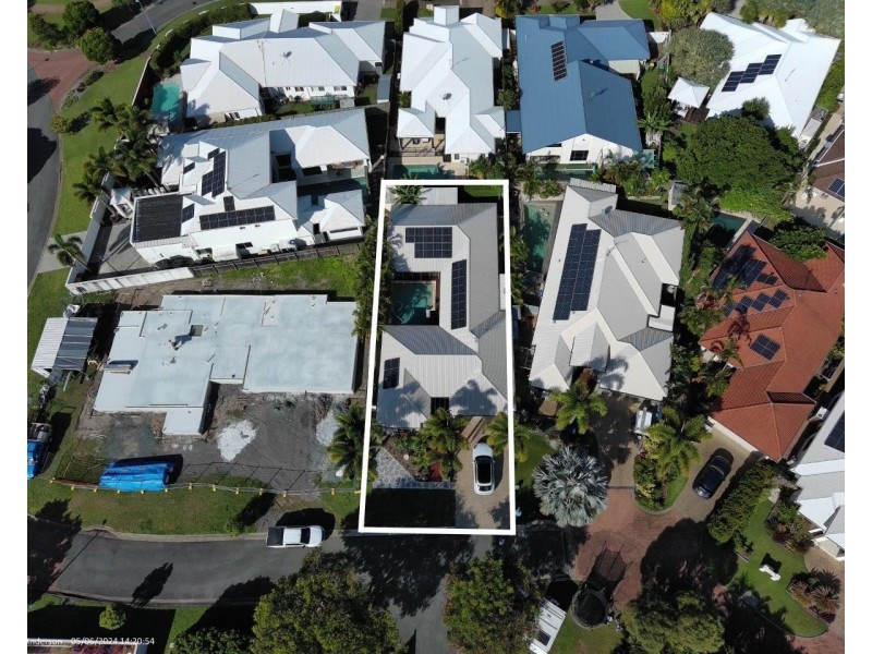 3 Oyster Court, Twin Waters QLD 4564