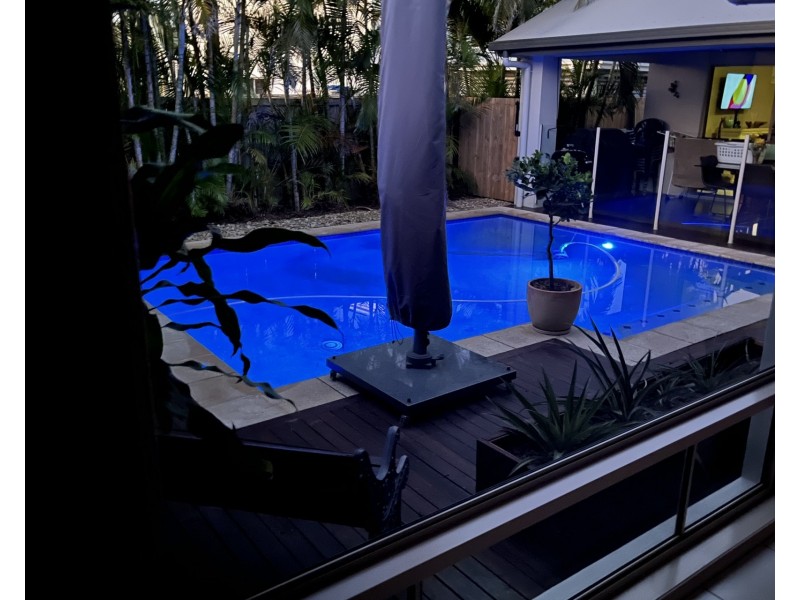 3 Oyster Court, Twin Waters QLD 4564