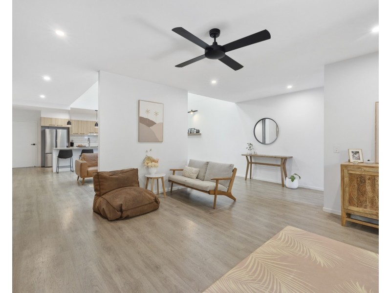 7 Greenview Terrace, Palmview QLD 4553