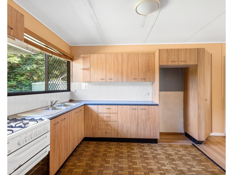 50 Taylors Road, Tanawha QLD 4556