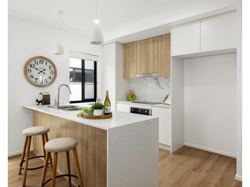 80 Palm Forest Circuit, Forest Glen QLD 4556