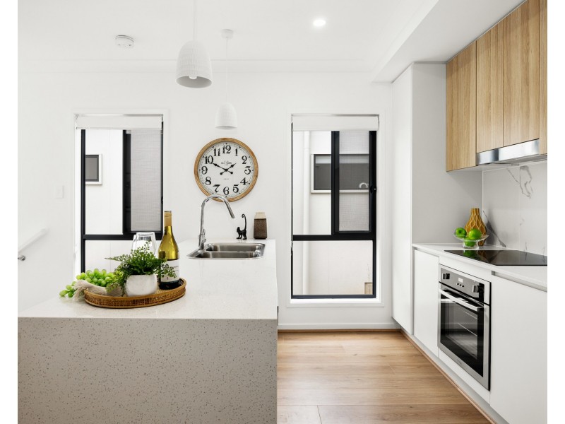 80 Palm Forest Circuit, Forest Glen QLD 4556