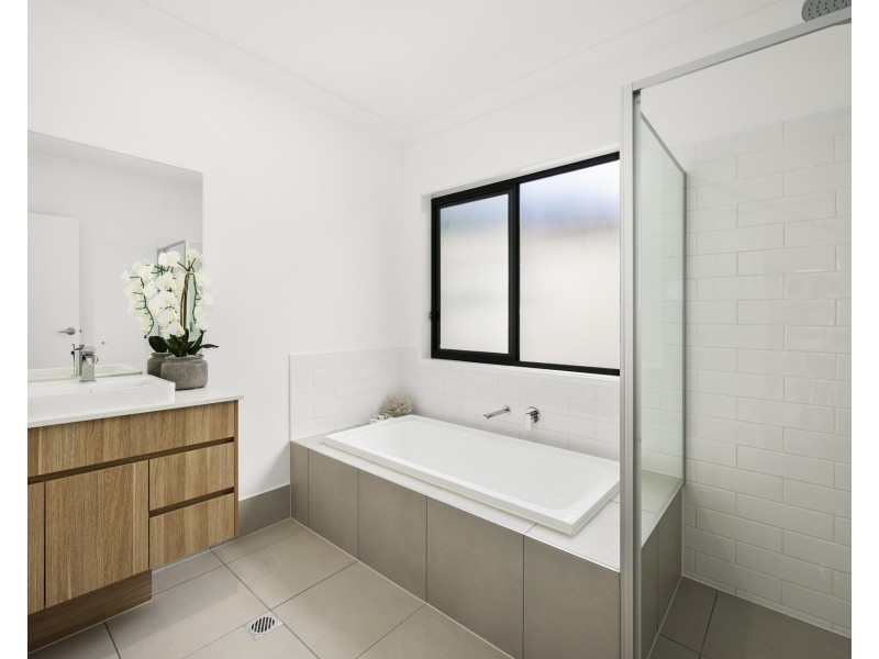 80 Palm Forest Circuit, Forest Glen QLD 4556