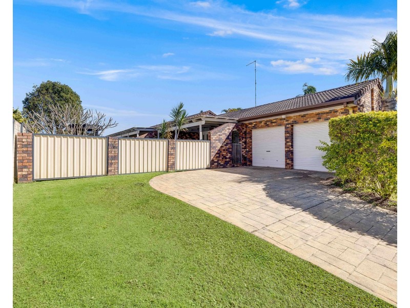 11 Lady Musgrave Drive, Mountain Creek QLD 4557