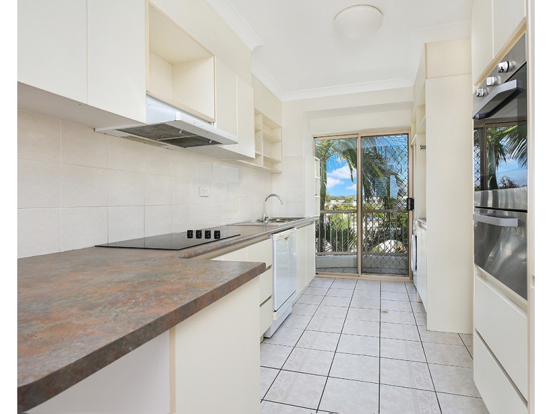 18/44 Beach Parade, Maroochydore QLD 4558