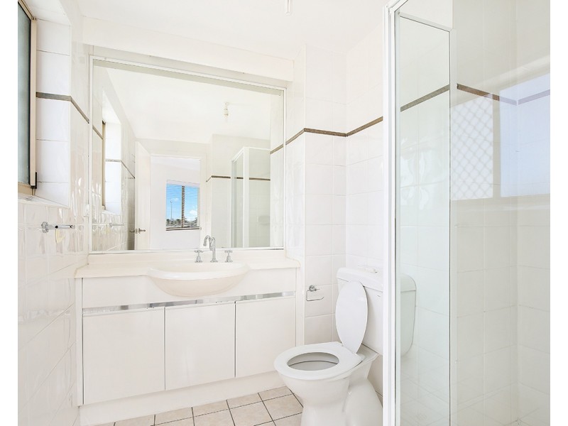 18/44 Beach Parade, Maroochydore QLD 4558