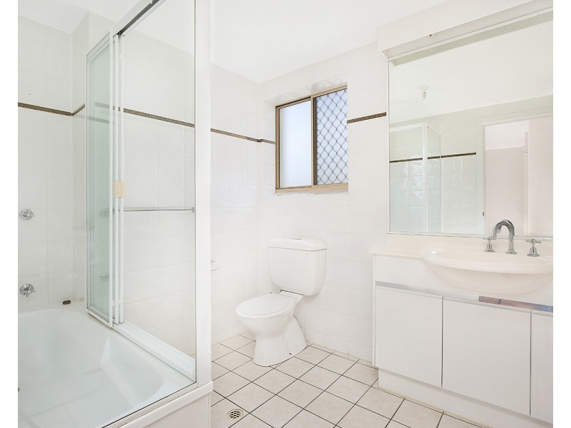 18/44 Beach Parade, Maroochydore QLD 4558