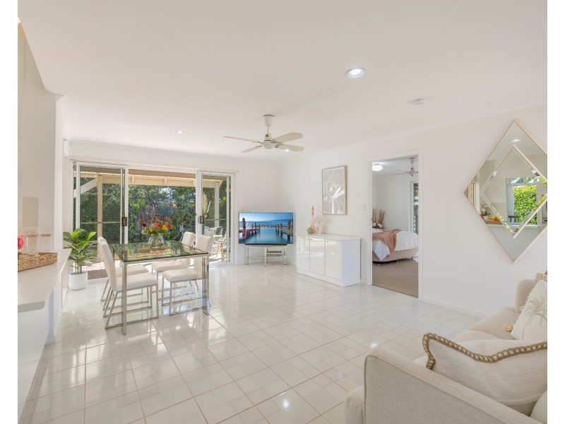24 Lindeman Avenue, Buderim QLD 4556