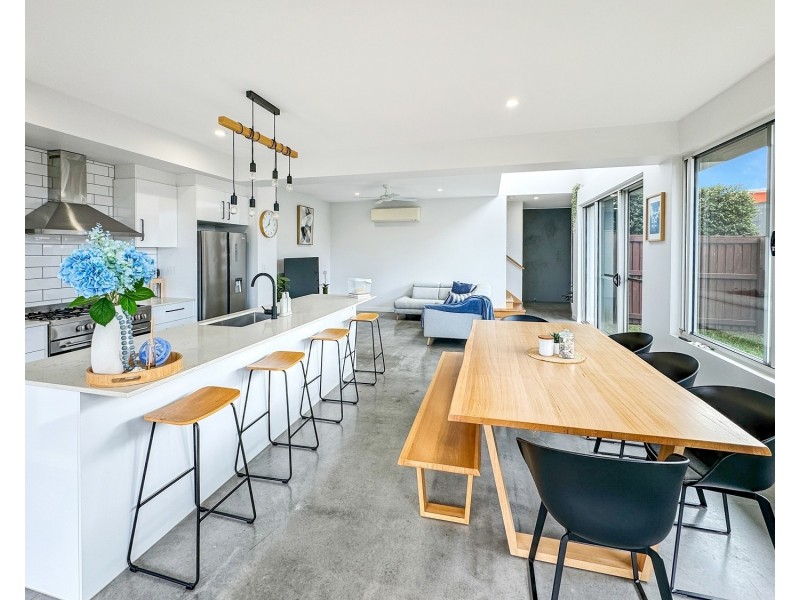35 Claremont Drive, Maroochydore QLD 4558