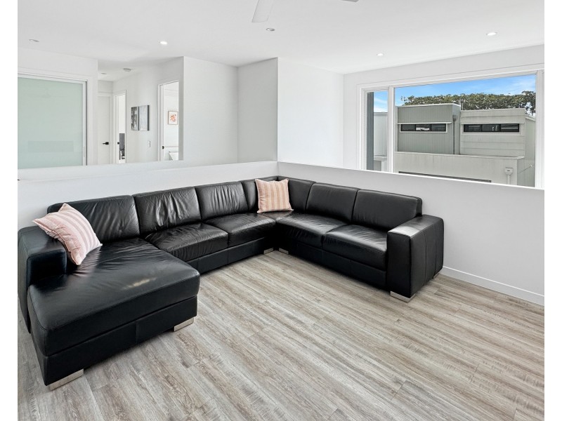 35 Claremont Drive, Maroochydore QLD 4558