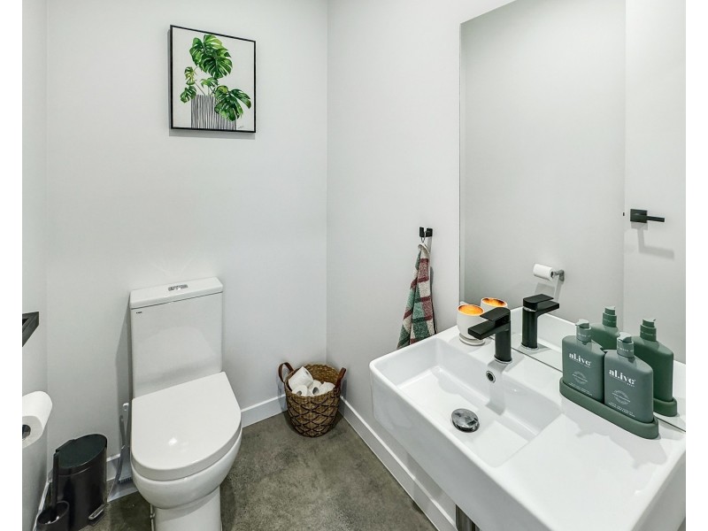 35 Claremont Drive, Maroochydore QLD 4558