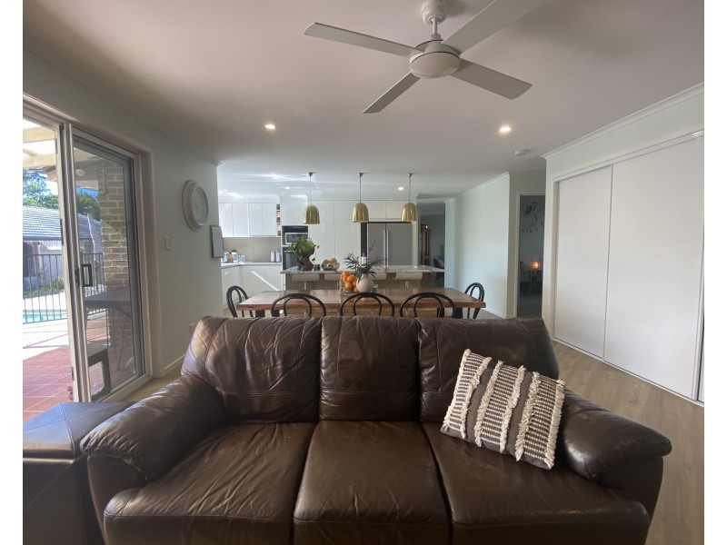 22 Lindeman Avenue, Buderim QLD 4556