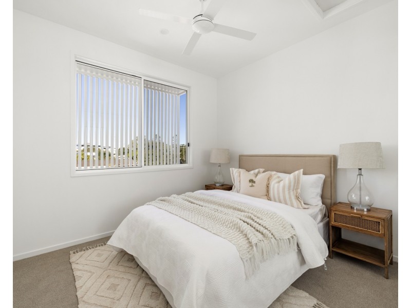 37 Hinley Avenue, Maroochydore QLD 4558