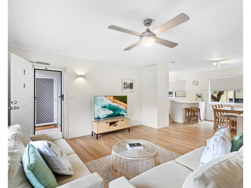 2/29 Pacific Terrace, Alexandra Headland QLD 4572