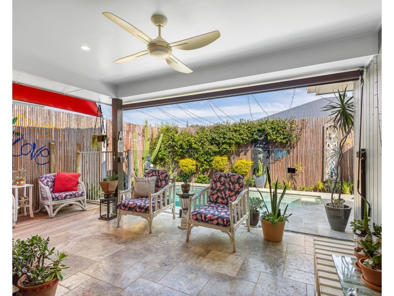 16 Potts Street, Palmview QLD 4553