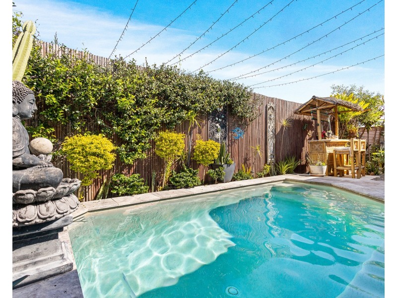 16 Potts Street, Palmview QLD 4553