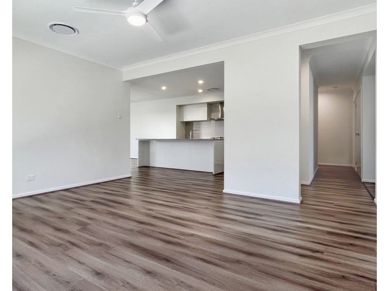 83 Flintwood Crescent, Palmview QLD 4553