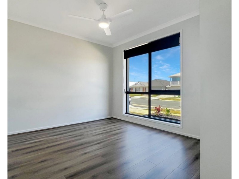 83 Flintwood Crescent, Palmview QLD 4553