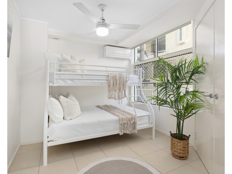 2/81 Parkyn Parade, Mooloolaba QLD 4557