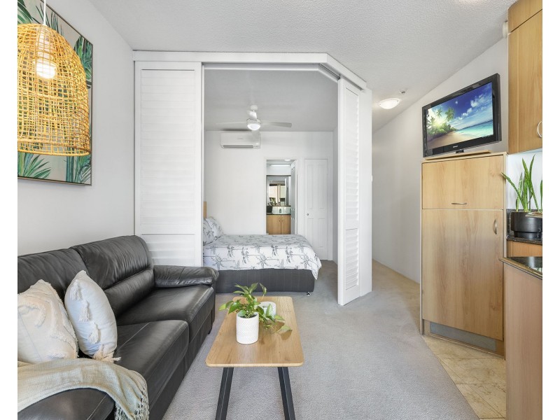 221/11 Mooloolaba Esplanade, Mooloolaba QLD 4557