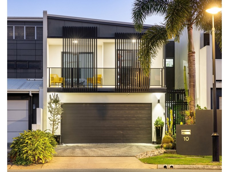 10 Serenity Circuit, Maroochydore QLD 4558