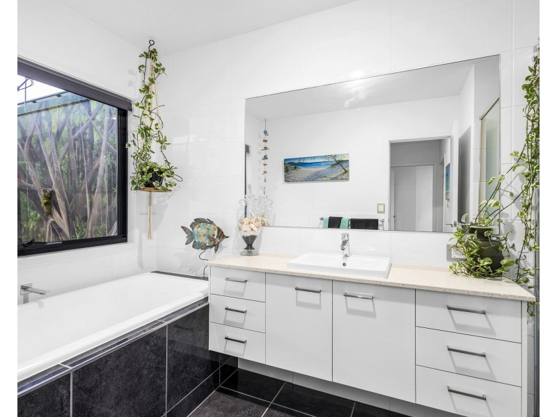 10 Serenity Circuit, Maroochydore QLD 4558