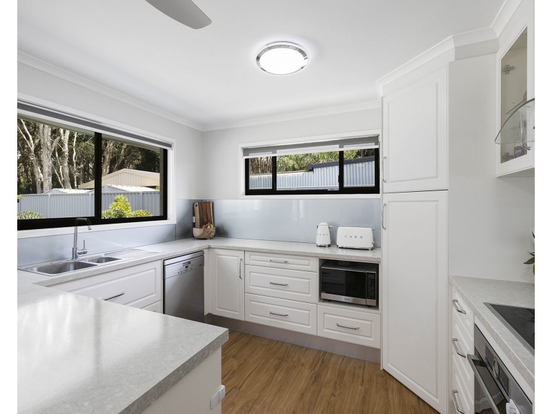 27 Amarina Avenue, Mooloolaba QLD 4557