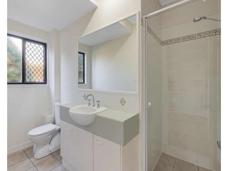 2/10 Carrothool Place, Mooloolaba QLD 4557