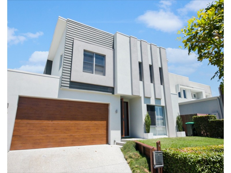 4 Causeway Court, Mountain Creek QLD 4557