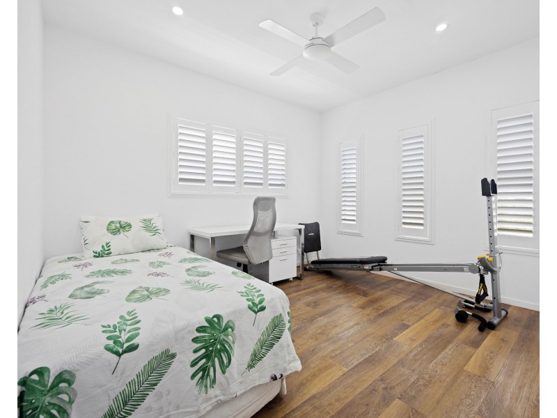 4 Causeway Court, Mountain Creek QLD 4557