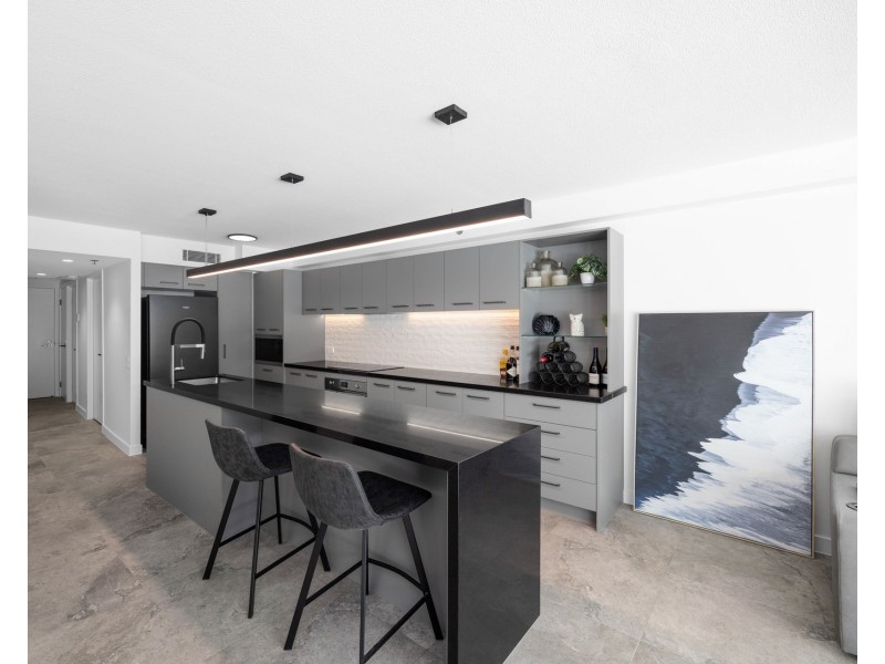 102/19 First Avenue, Mooloolaba QLD 4557