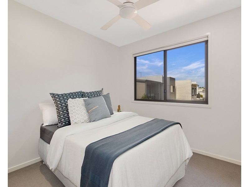 7 Hervey Chase, Maroochydore QLD 4558