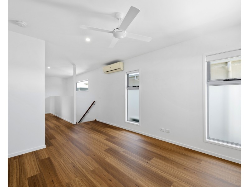 60 Lighthouse Circuit, Birtinya QLD 4575