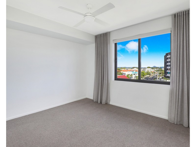 8/49 Duporth Avenue, Maroochydore QLD 4558