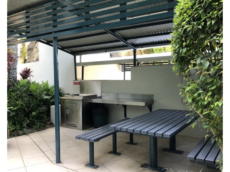 28/13 Mooloolaba Esplanade, Mooloolaba QLD 4557