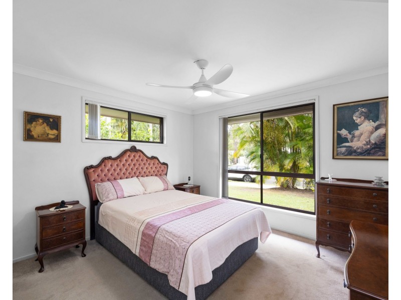 56 Karawatha Drive, Mountain Creek QLD 4557