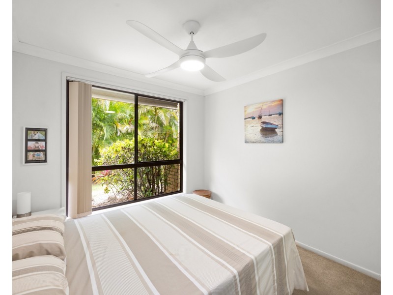 56 Karawatha Drive, Mountain Creek QLD 4557