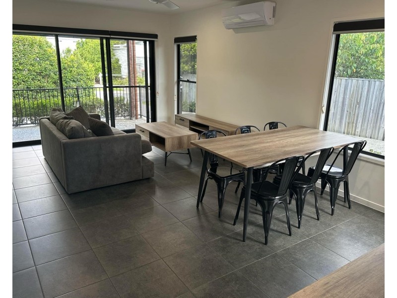 2/10 Woodbrook Drive, Buderim QLD 4556