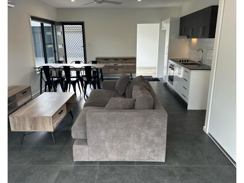 2/10 Woodbrook Drive, Buderim QLD 4556