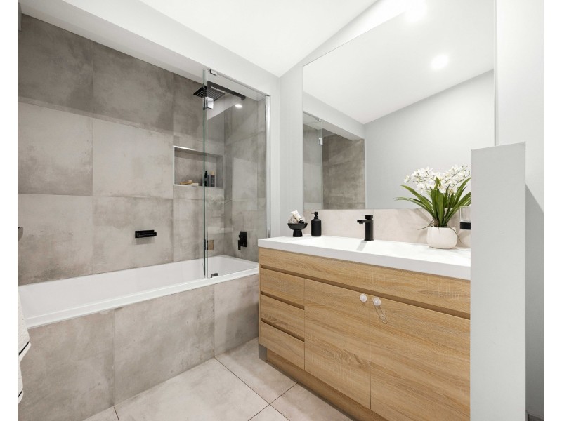32 Elkhorn Street, Kuluin QLD 4558