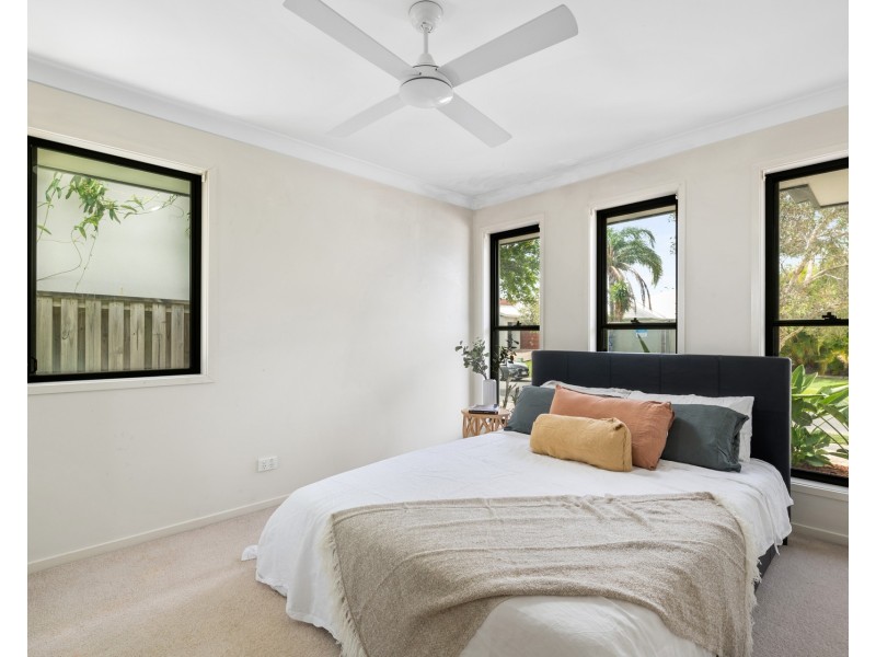 10 Yucca Court, Mountain Creek QLD 4557