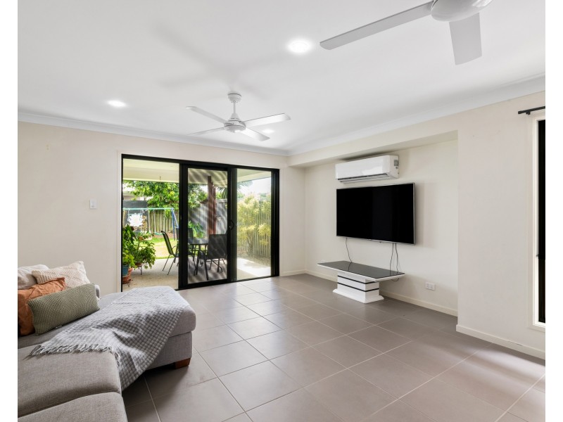 10 Yucca Court, Mountain Creek QLD 4557