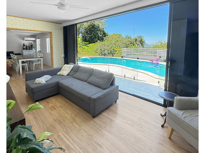 51 Hobbs Road, Buderim QLD 4556